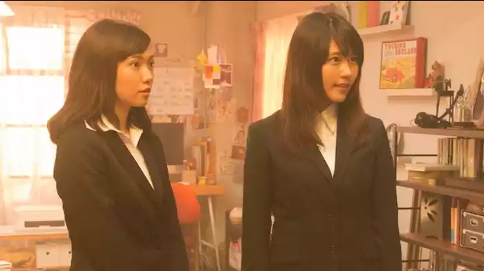何者
