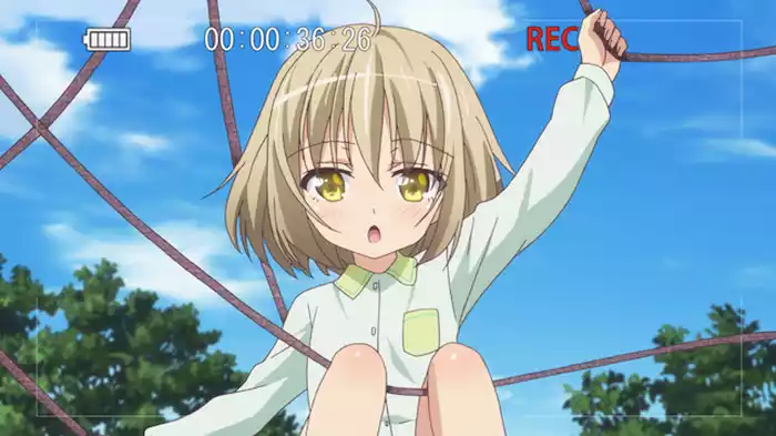 君の姿を撮るのが楽しいんだ。なぜなら君はとても可愛いのにそれに全く気がついていないから。